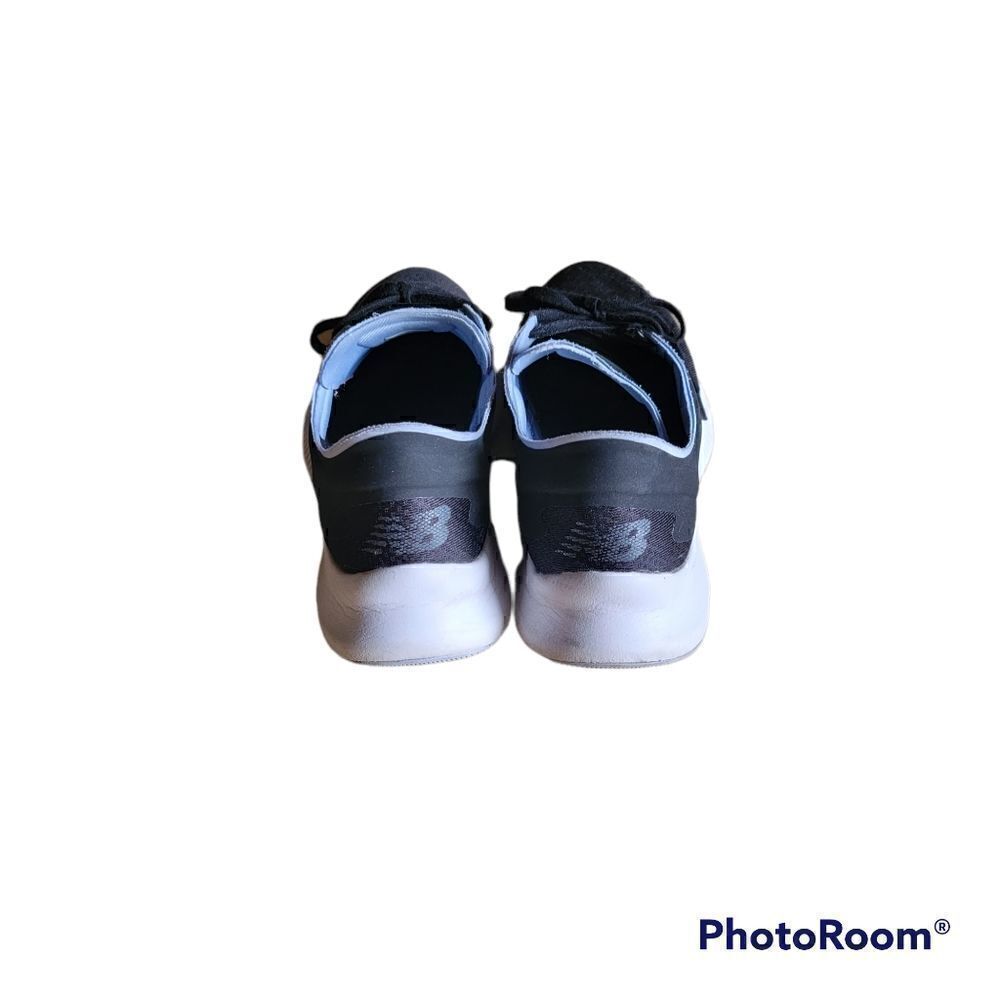 New Balance Performance Running Shoe. Size 9. - Picture 7 of 12